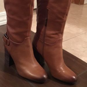 Absolutely amazing Vince Camuto riding boots.